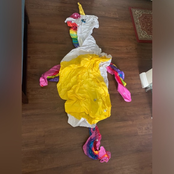 Excellent Condition Intex Giant Big Inflatable Colorful Unicorn Swim Pool Float - Picture 1 of 4
